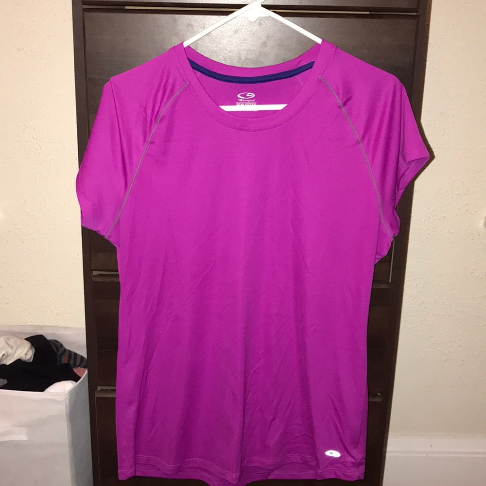 Short sleeve work out shirt